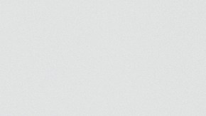 Ignorar a tu pareja mientras hablas por WhatsApp es una situación frecuente que crea problemas en una relación.