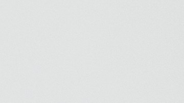 Ignorar a tu pareja mientras hablas por WhatsApp es una situación frecuente que crea problemas en una relación.