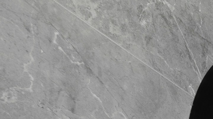 Cuando utilizas el sanitario, los malos olores quedan en el ambiente e inmediatamente buscan una vía de escape.