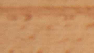 Clientes alegaron haber encontrado pequeños trozos de goma dentro de las salchichas de pavo polacas que ahora se están retirando del mercado.