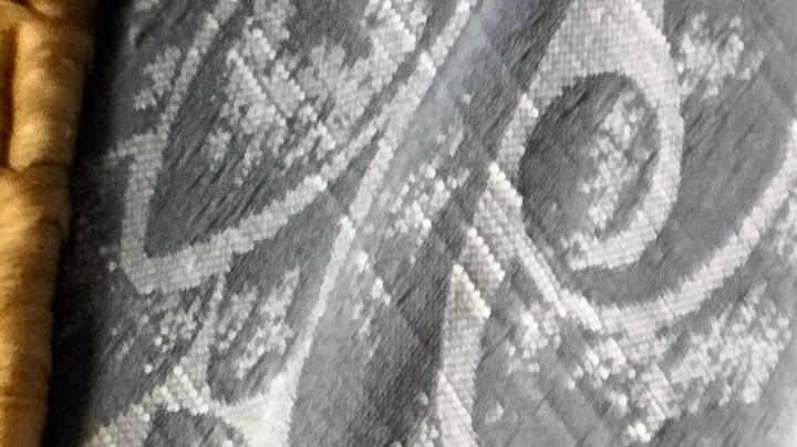 Si solo has comprado unas rebanadas de pizza, y piensas comerlas más tarde, es fundamental que pidas que no te las calienten, para evitar un doble recalentamiento.