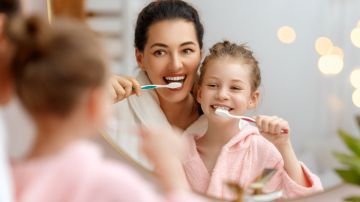3 técnicas para cepillarte correctamente los dientes