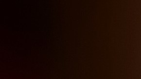 El anillo de divorcio puede ir en cualquier dedo y conserva un diseño único. Incluso hay quienes lo hacen con restos del anillo de compromiso.