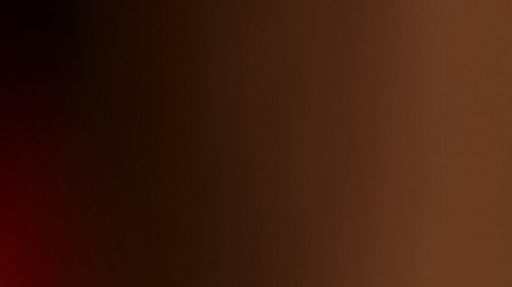 El anillo de divorcio puede ir en cualquier dedo y conserva un diseño único. Incluso hay quienes lo hacen con restos del anillo de compromiso.