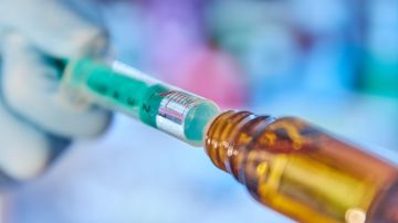 AstraZeneca dejará de comercializar su vacuna contra el covid en Europa