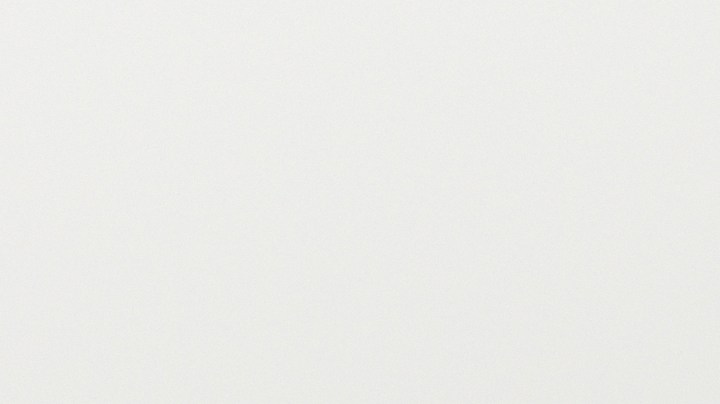 Si notas que realmente te gusta el novio de tu amiga, al punto de desarmarte cuando está cerca, es más sano que te alejes a que finjas.