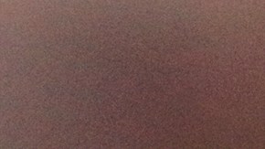 Si tienes poco dinero, pero logras pagar la cuenta, demuestra seguridad, no la revises mucho y, de ser posible, deja al menos la propina mínima.