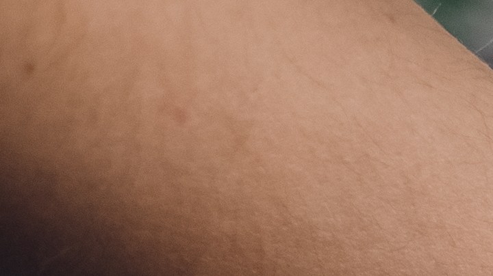 En el lado derecho del cuerpo hay varios órganos que pueden causar dolores: pulmones, vesícula biliar, páncreas, apéndice, colon y riñones.