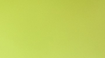 Cuando sientes atracción por otra persona, pero amas a tu pareja, la diferencia está en qué vas a hacer con esa emoción.