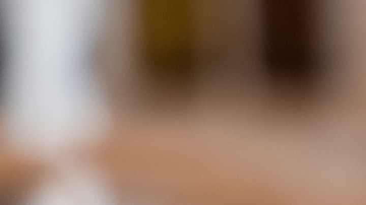 La tos, el dolor de garganta y la pérdida de gusto y olfato continúan siendo los síntomas estelares de COVID.