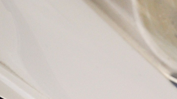 Una mancha de quemadura no significa que la ropa se ha quemado, sino que la combinación de agua, calor y vapor han dejado la marca de la plancha.