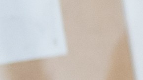 Una vez que creas el hábito y hallas las técnicas, relajarte en casa después de un día complicado será más fácil.