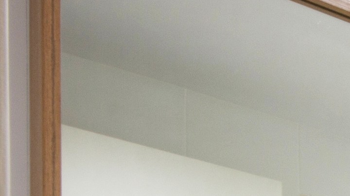 Los colores que le das al baño, especialmente el blanco, brindan sensación de amplitud.