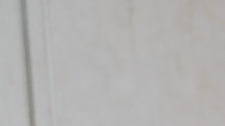 Al utilizar baños públicos, procura lavarte las manos con agua y jabón. No lo pienses, es una orden.