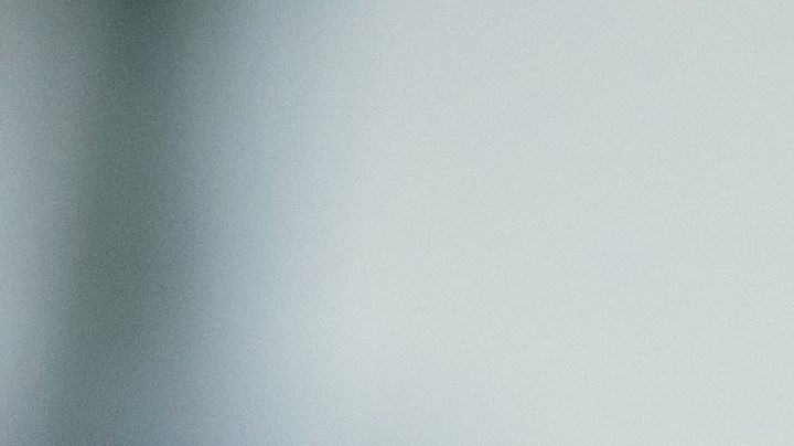 Además de enfocarte en la calidad del suavizante y detergente, procura mantener tu lavadora en óptimas condiciones.