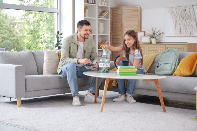 El valor del dinero puede reflejarse en las compras para el hogar.