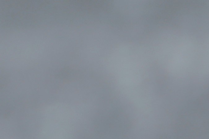 Usa huevos cocidos para agregarle proteína a tu mayonesa saludable.