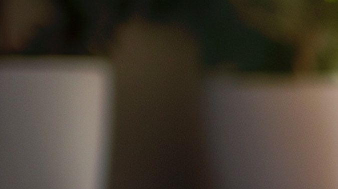 Si tu piso es de madera y se expone constantemente al sol, asegúrate de protegerlo. 