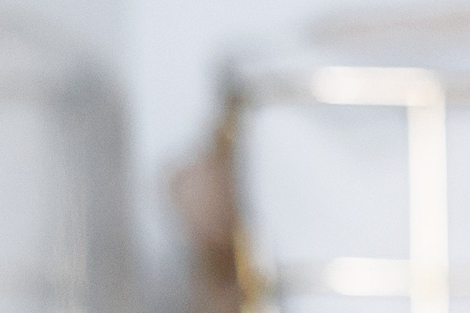 Destine espacios para cada objeto en tu hogar.