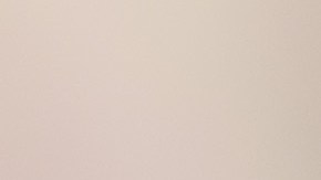 Los diseños de manicure que más se llevarán en verano son los cromados.