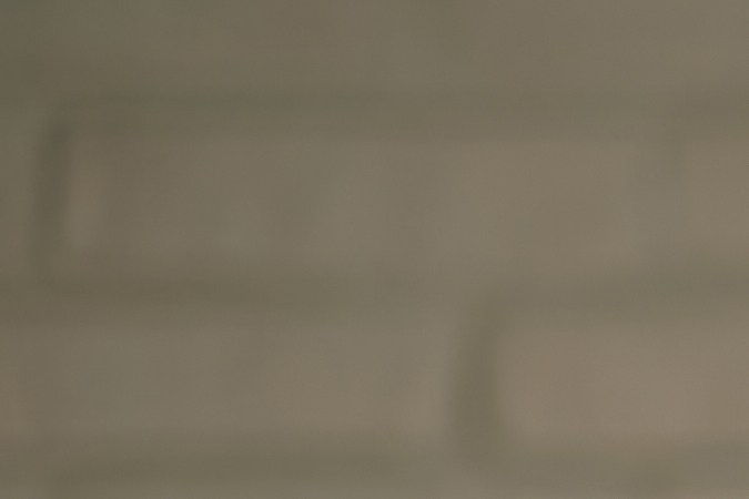 Sacude el polvo en las ventanas antes de usar un limpiador.