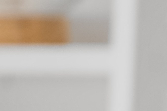 Hidrata tu cabello antes y después de entrar a la playa.