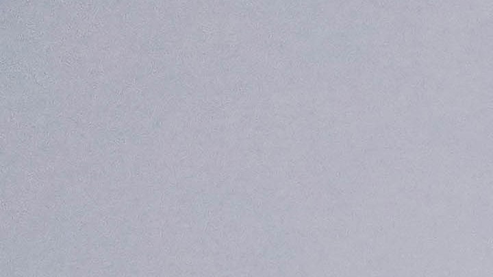 Hidrata tu cabello para mantener su aspecto saludable.