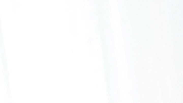 Cuida tu piel todas las noches para mejorar su aspecto cada mañana.