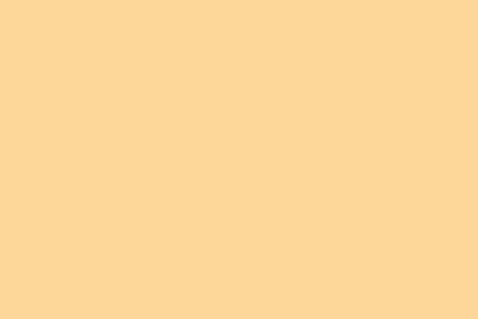 Usa sérums de vitamina C para cuidar tu piel cada mañana.