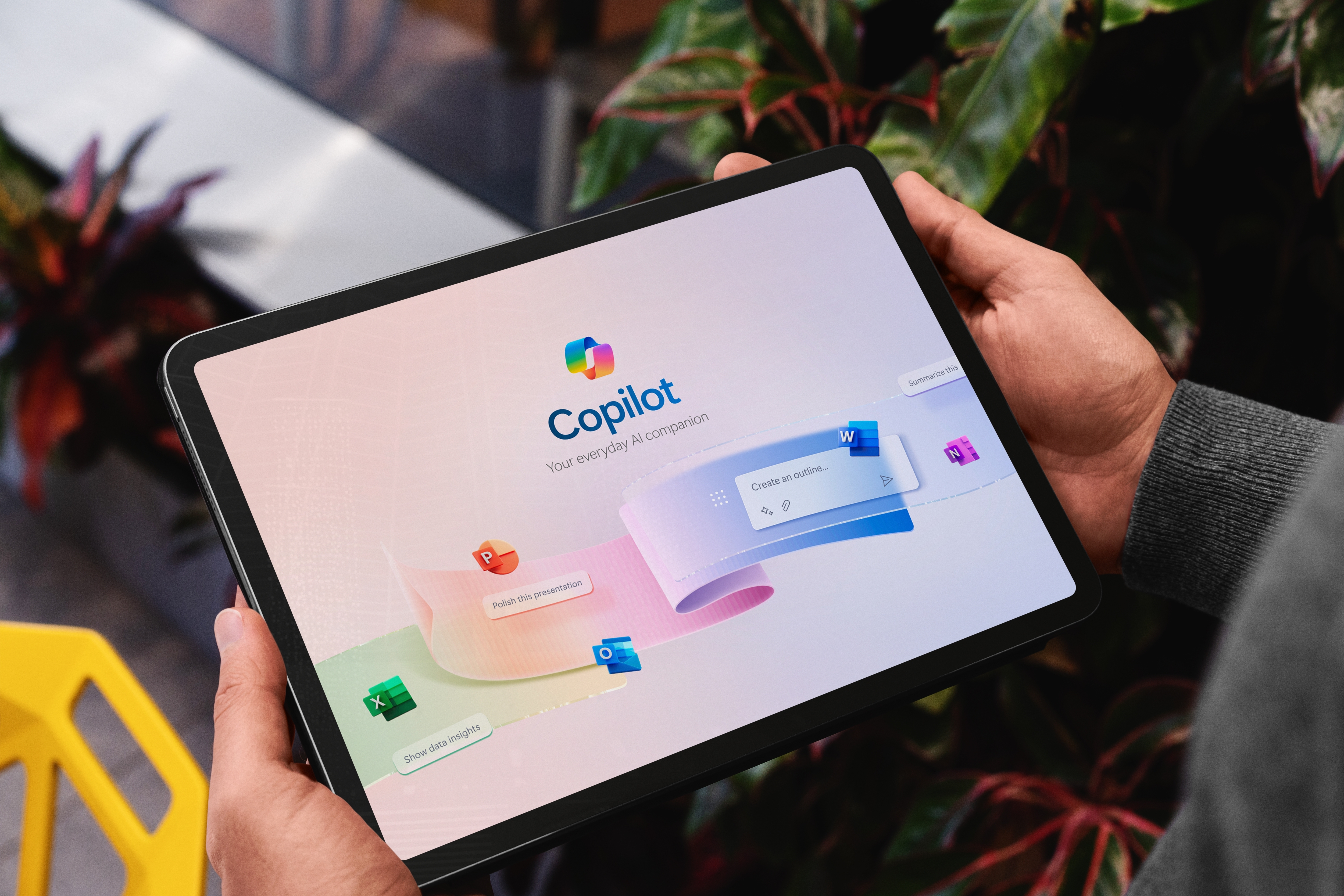 Usa Copilot para organizar tus cenas navideñas y de año nuevo.